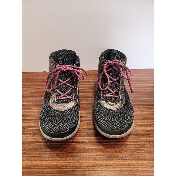 Bzees Shoes - Bzees Hotshot Hiking Boots Womens 9.5 M Horizon Gray Fabric Comfort Gel Lace Up